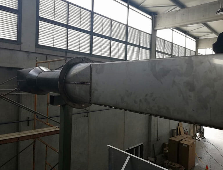 Sistema de chimeneas para horno de fusión para ALDECA